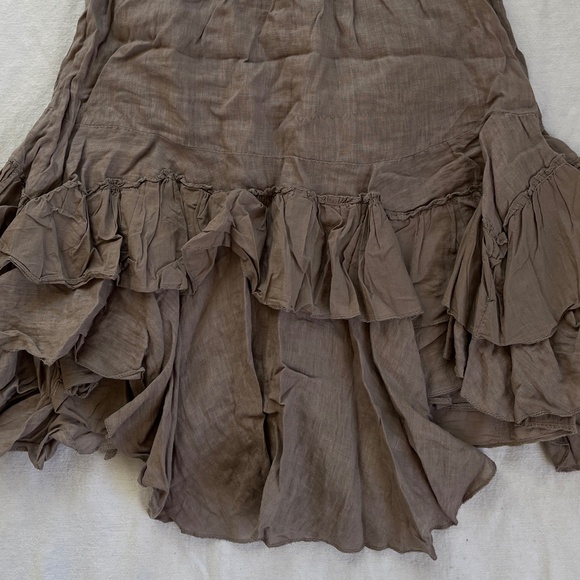 Vintage Beige Layered Ruffle Skirt from Madrid Women’s - Picture 1 of 5